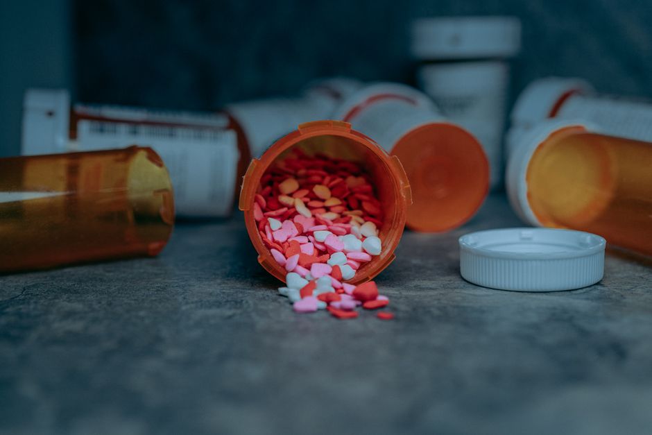 How to Manage Your Medicare Drug Costs