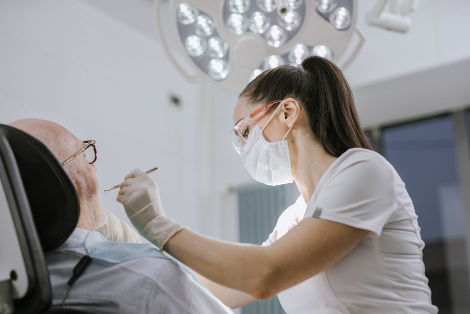 90% of Medicare Enrollees Lack Dental: What To Do